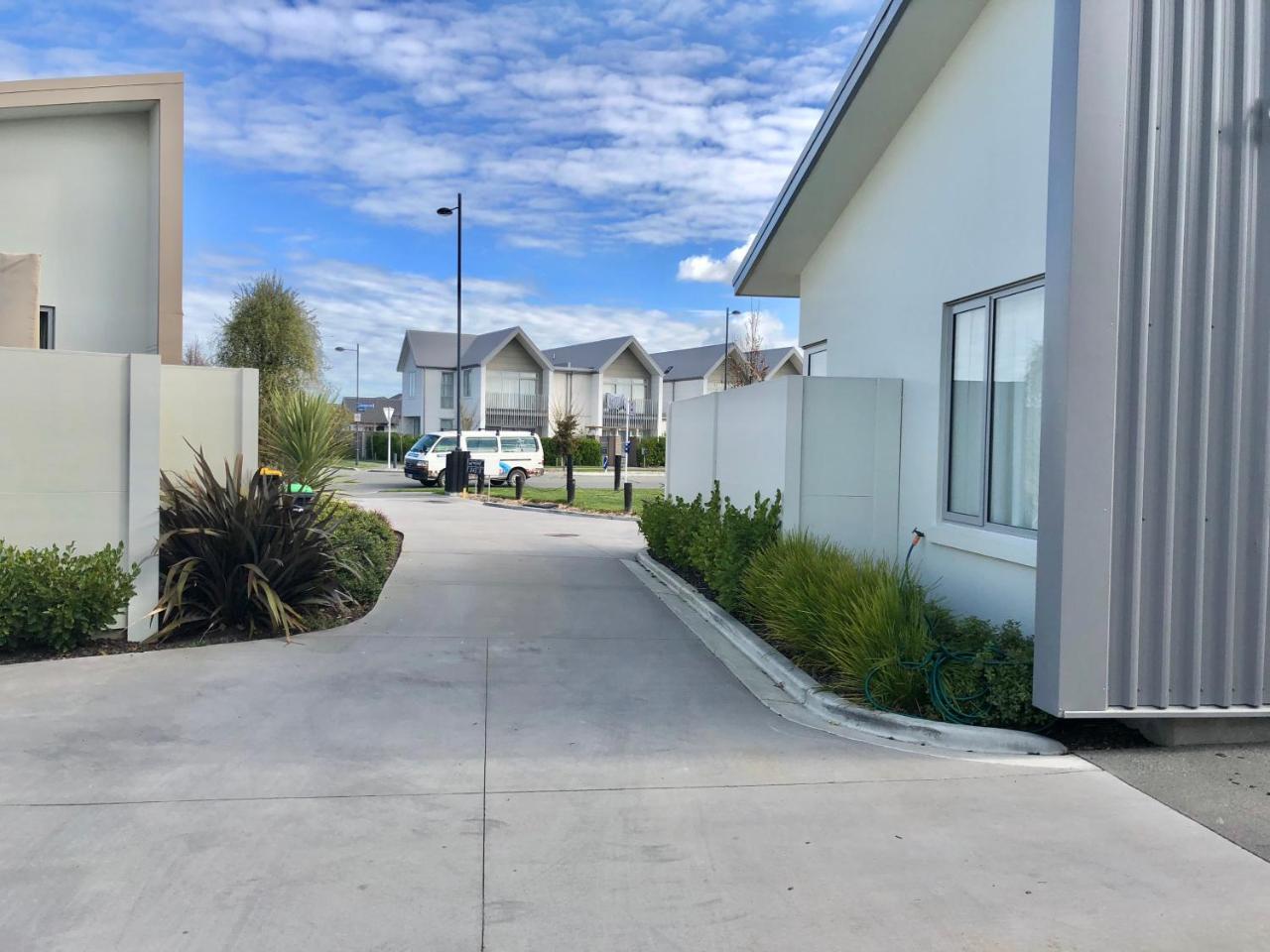 Lovely, Sunny, Home Sweet Home Christchurch Dış mekan fotoğraf